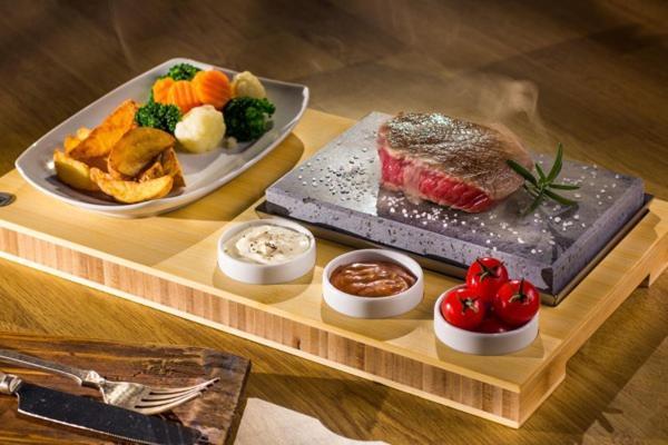 Hotel-Przystan Kikol 外观 照片